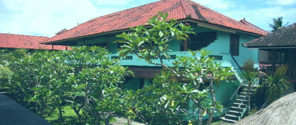 Mainski. Nusa Lembongan Resort Accommodation Hotel rooms.