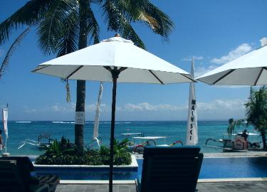 Nusa Lembongan Hotels. Mainski Nusa Lembongan.