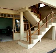 Mainski Lembongan Resort - Villa stairs