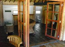Mainski Lembongan Island - French doors to balcony in Villa