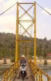 Suspension Bridge. Nusa Lembongan - Nusa Ceningan.