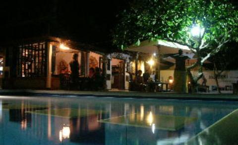 Mainski Lembongan Resort Hotel Restaurant, Nusa Lembongan Island, Bali