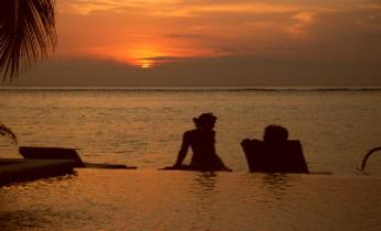 Romantic sunsets at Mainski, Nusa Lembongan, Bali.