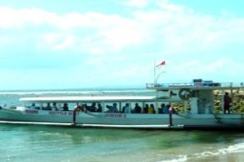 Perama tours Lembongan Island ferry