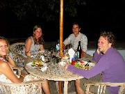 Mainski. Nusa Lembongan Hotel. restaurant dining